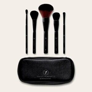 SAVVY MINERALS By Young Living Clean Living Essential Brush Set 5 Brushes w case